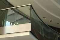 Edelstahl- und Glasgeländer im City Plaza Stuttgart